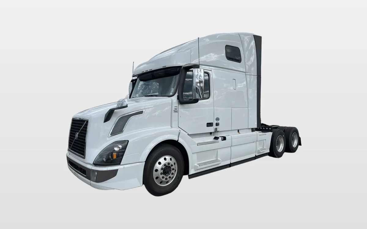 2019 Volvo - image 1