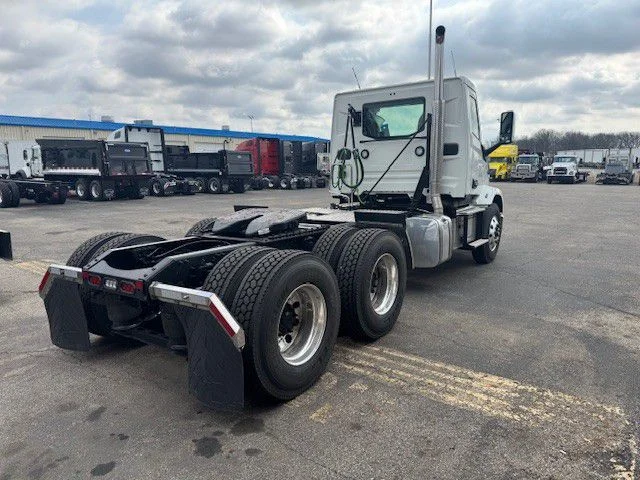 2027 Mack Anthem in London, OH — photo 4