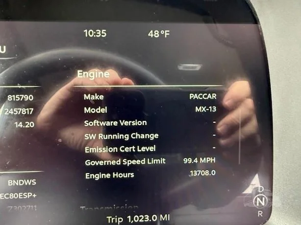 2023 Peterbilt 567 - image 21