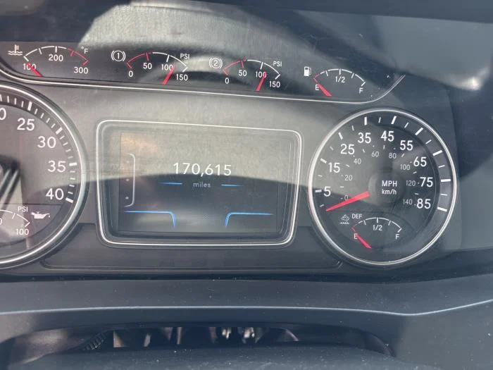 2019 International MV — photo 10