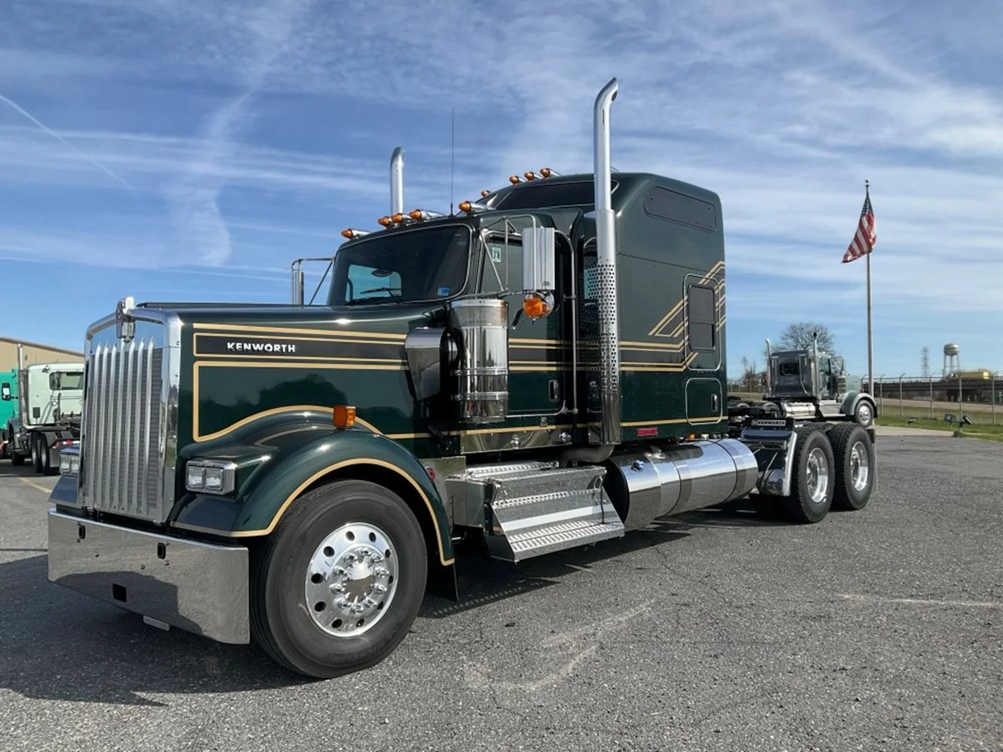 2027 Kenworth W900 in Harrisonburg, VA, VA