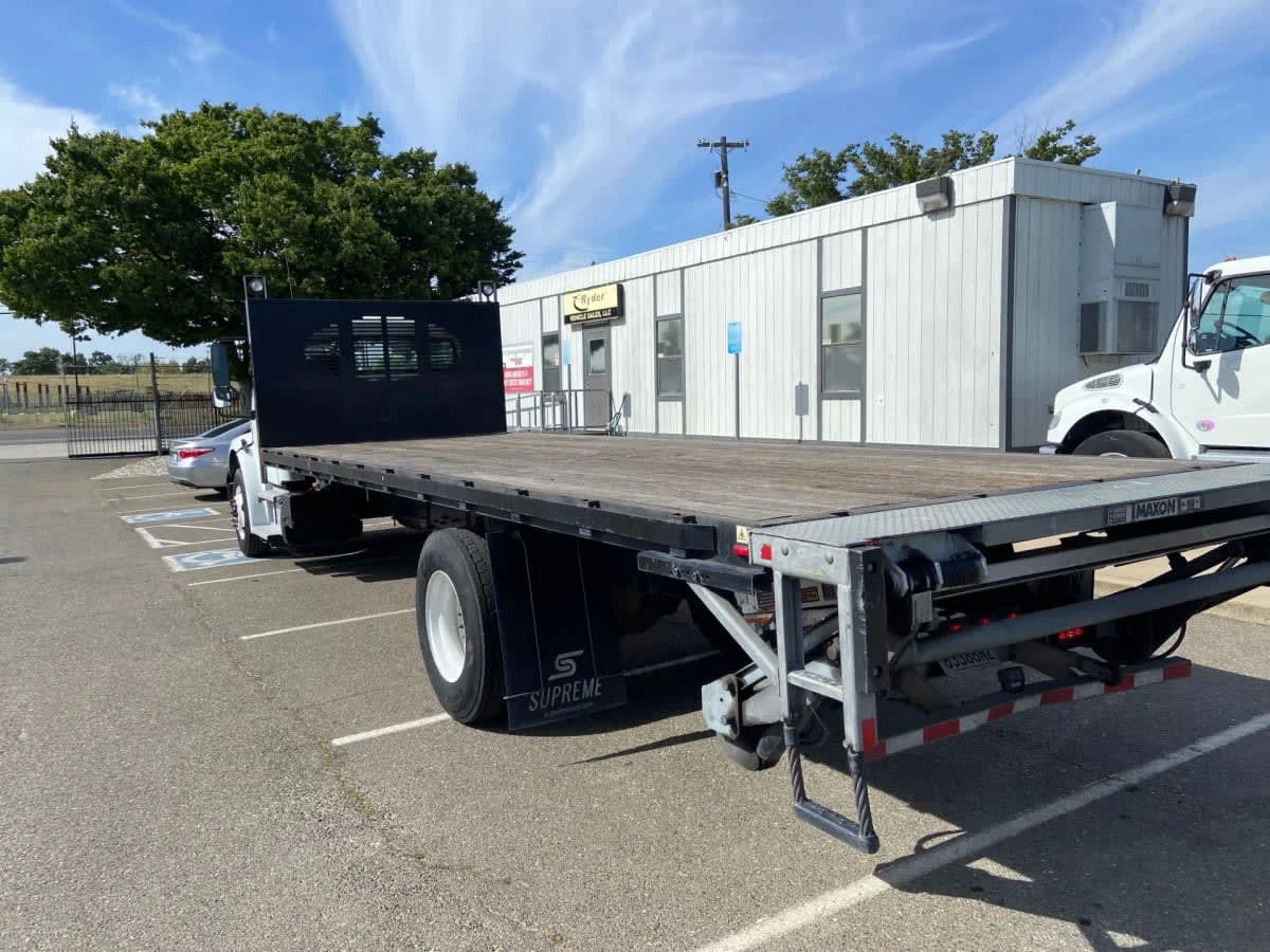2019 Freightliner M2 106 in West Sacramento, CA — photo 6