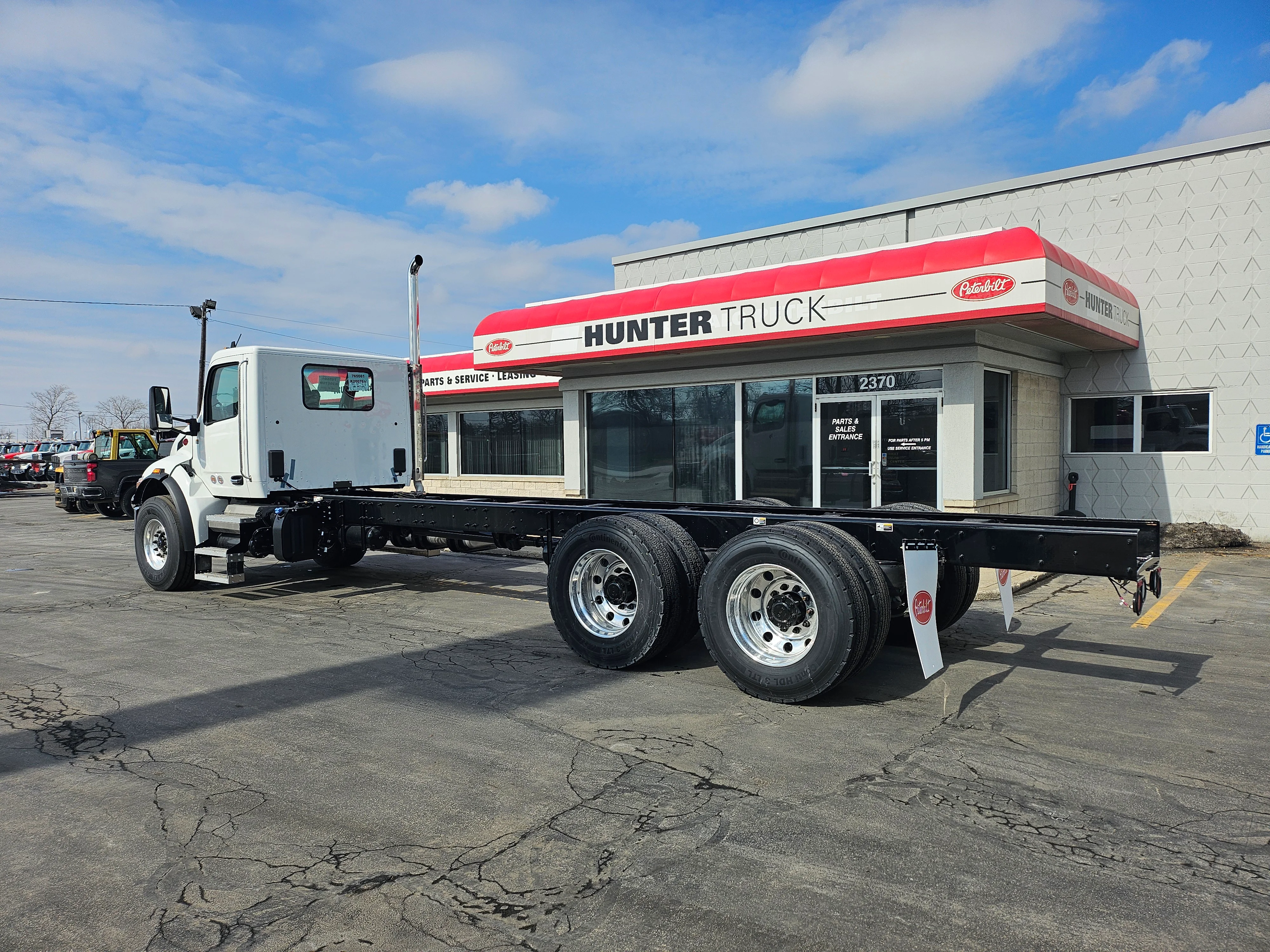 2026 Peterbilt 537 in BUFFALO, NY — photo 2