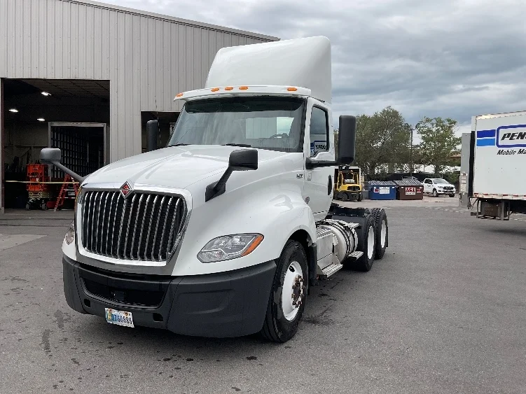 2019 International LT in West Valley City, UT — photo 3
