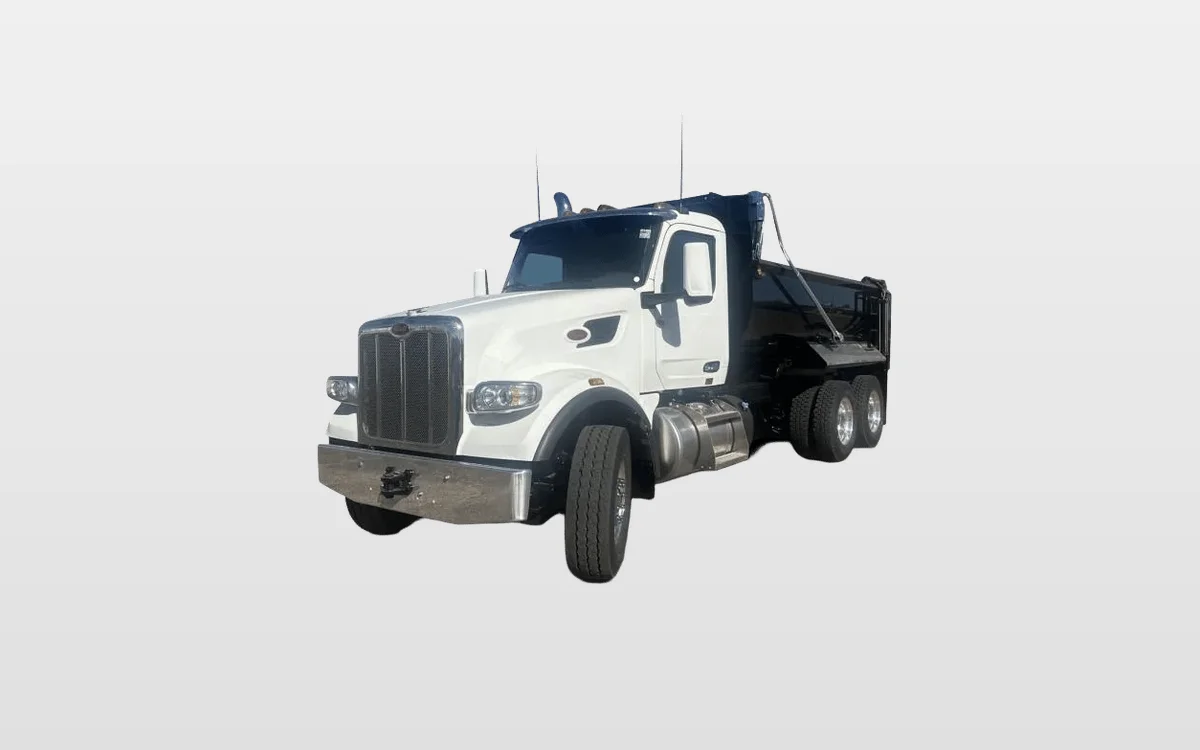2026 Peterbilt 567 - image 1