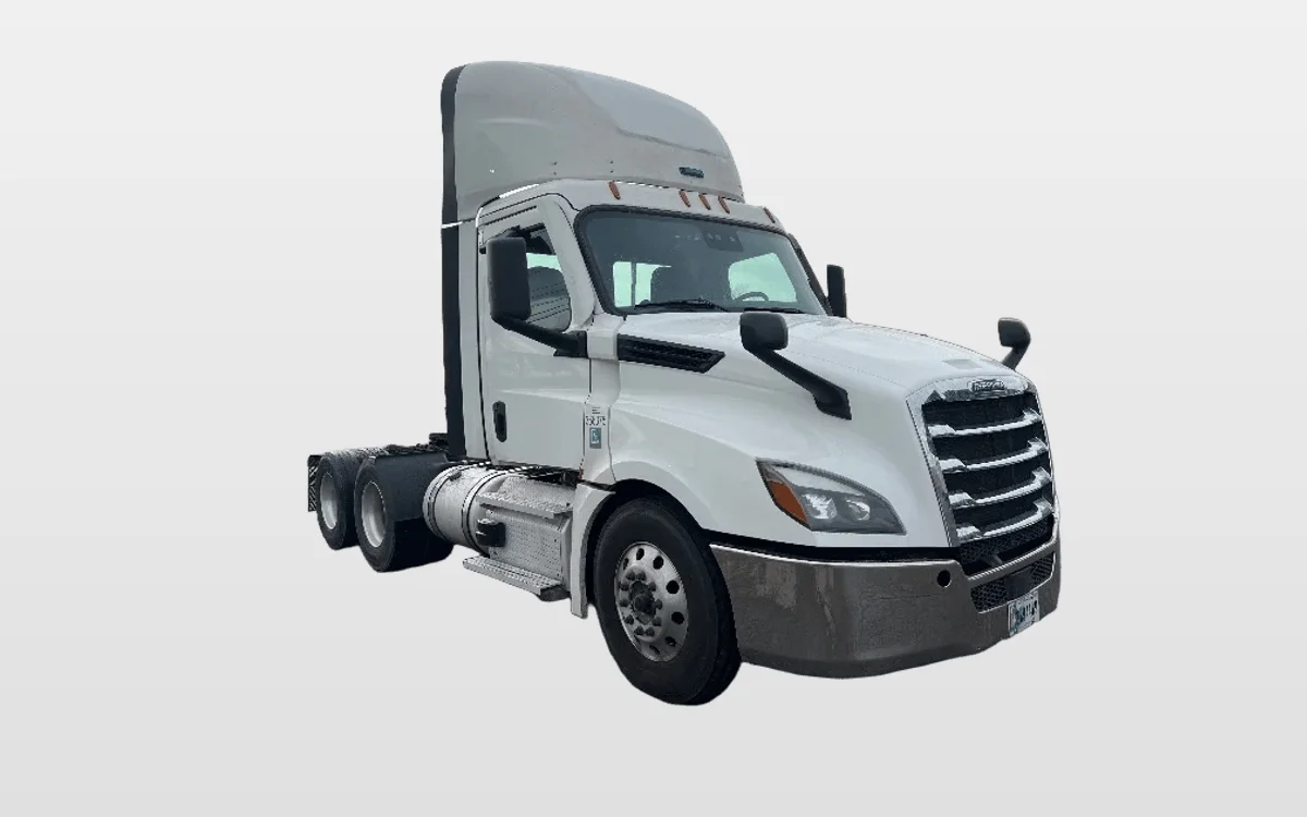 2020 Freightliner - image 1