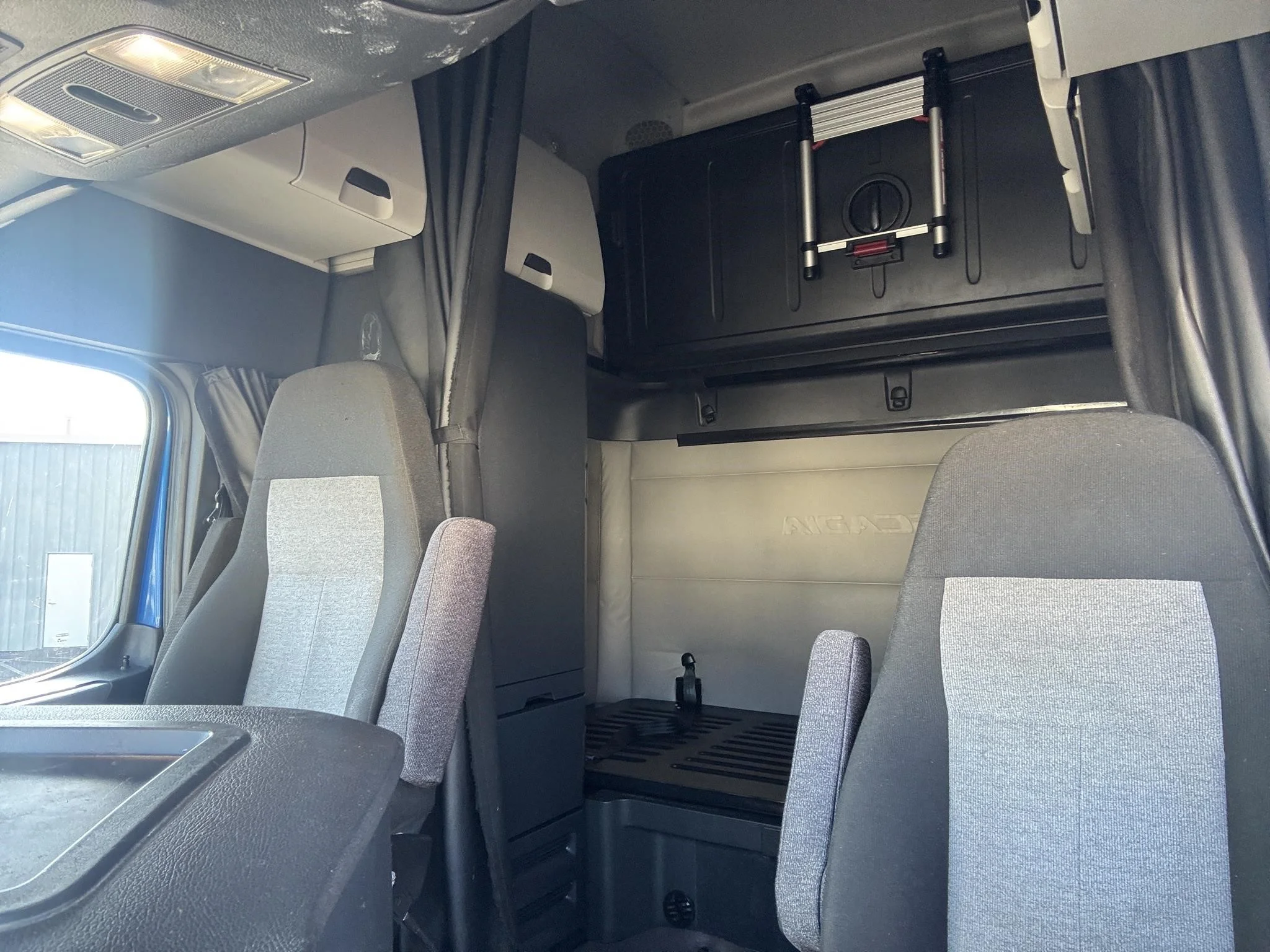 2021 Freightliner Cascadia in Charlotte, NC — photo 13