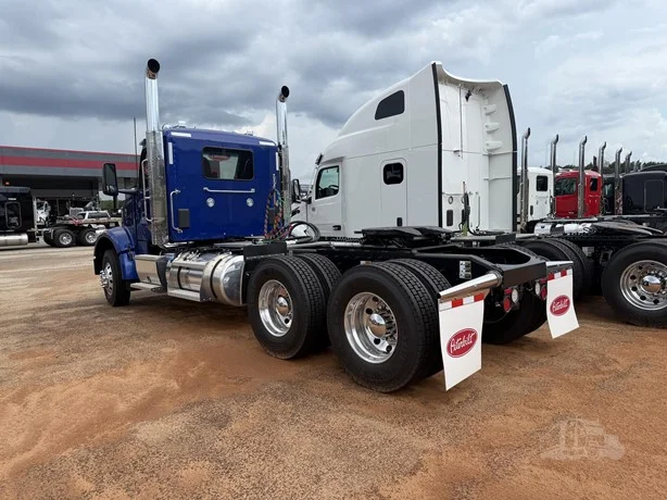 2027 Peterbilt 567 in GA — photo 3