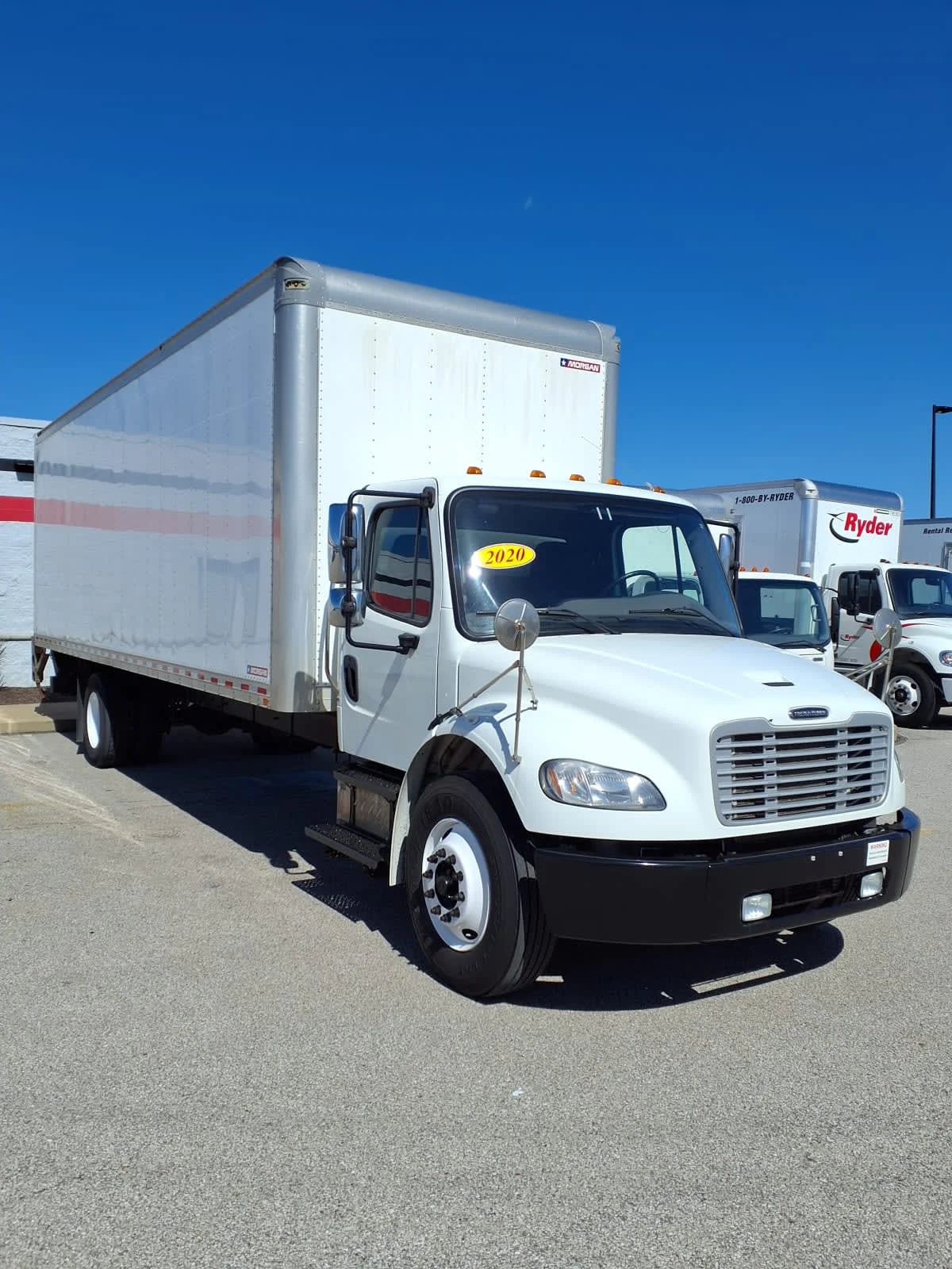 2020 Freightliner M2 106 in Cleveland, OH — photo 3
