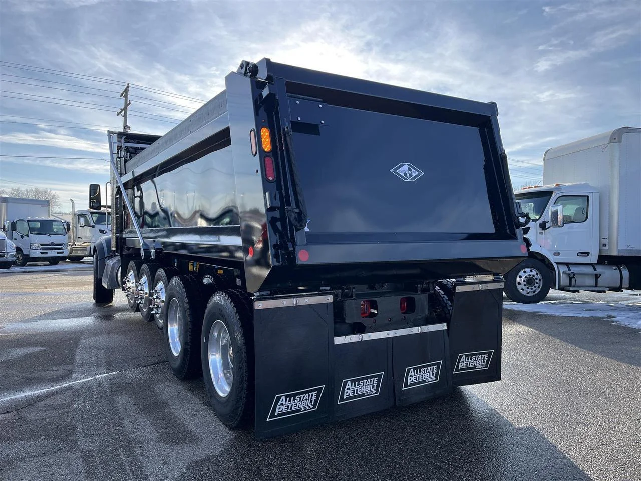 2026 Peterbilt 567 - image 2