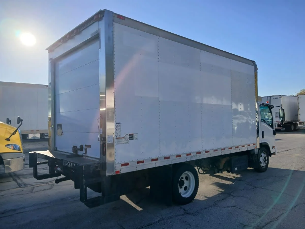 2017 Isuzu NPR - image 4