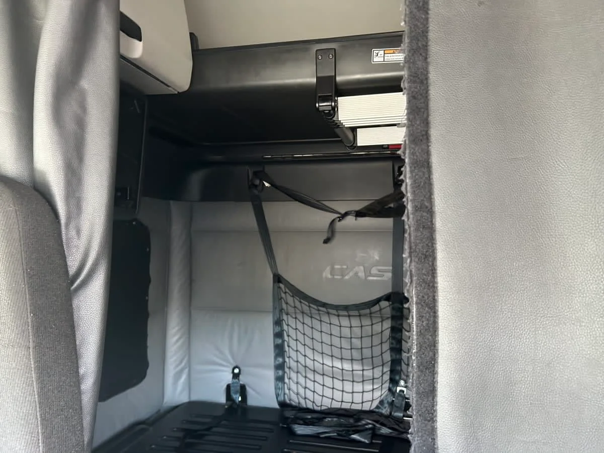 2021 Freightliner Cascadia in Beltsville, MD — photo 8