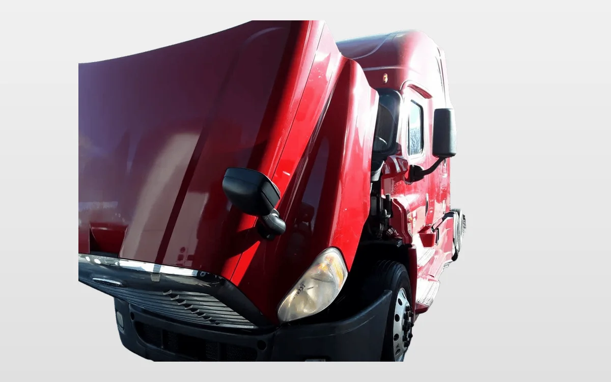 2020 Freightliner Cascadia - image 1