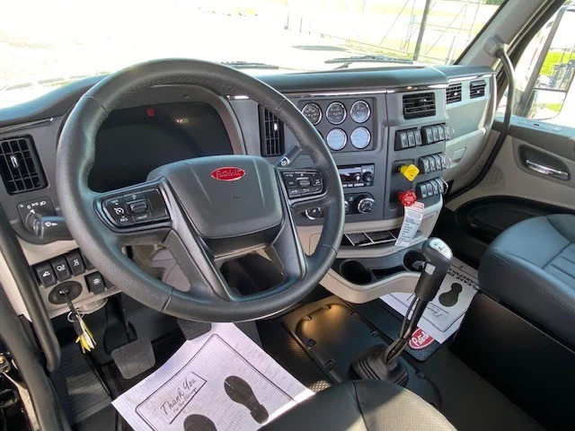 2027 Peterbilt 567 in Lima, OH — photo 8