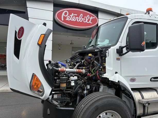 2025 Peterbilt 548 - image 6