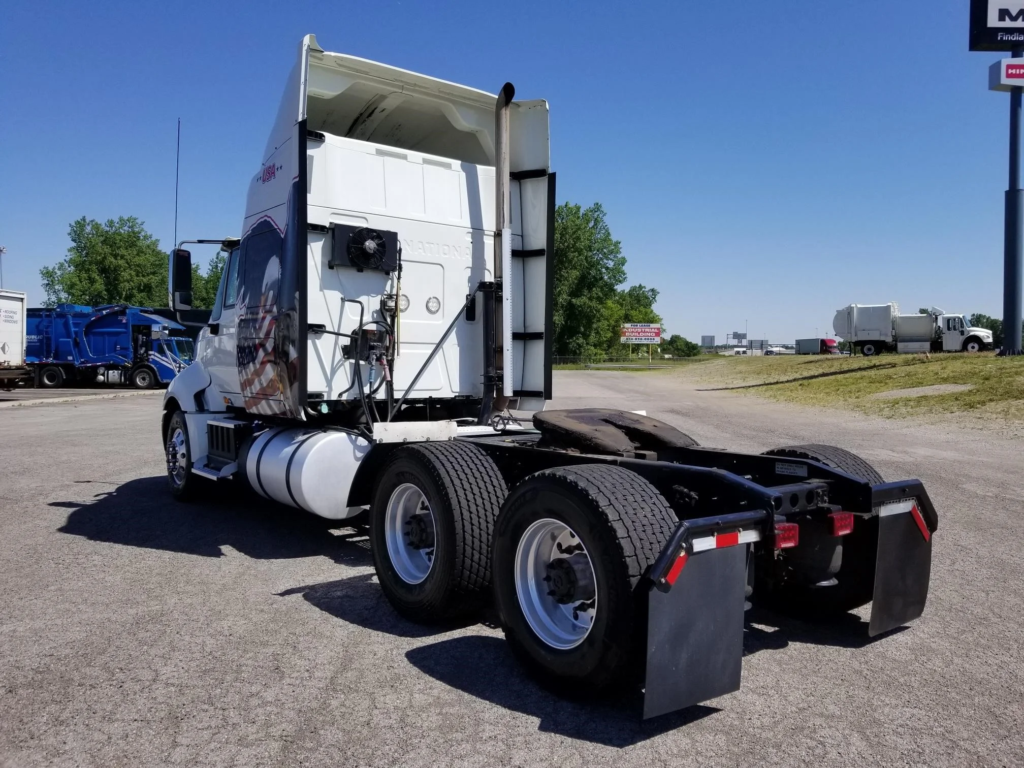 2016 International ProStar — photo 3
