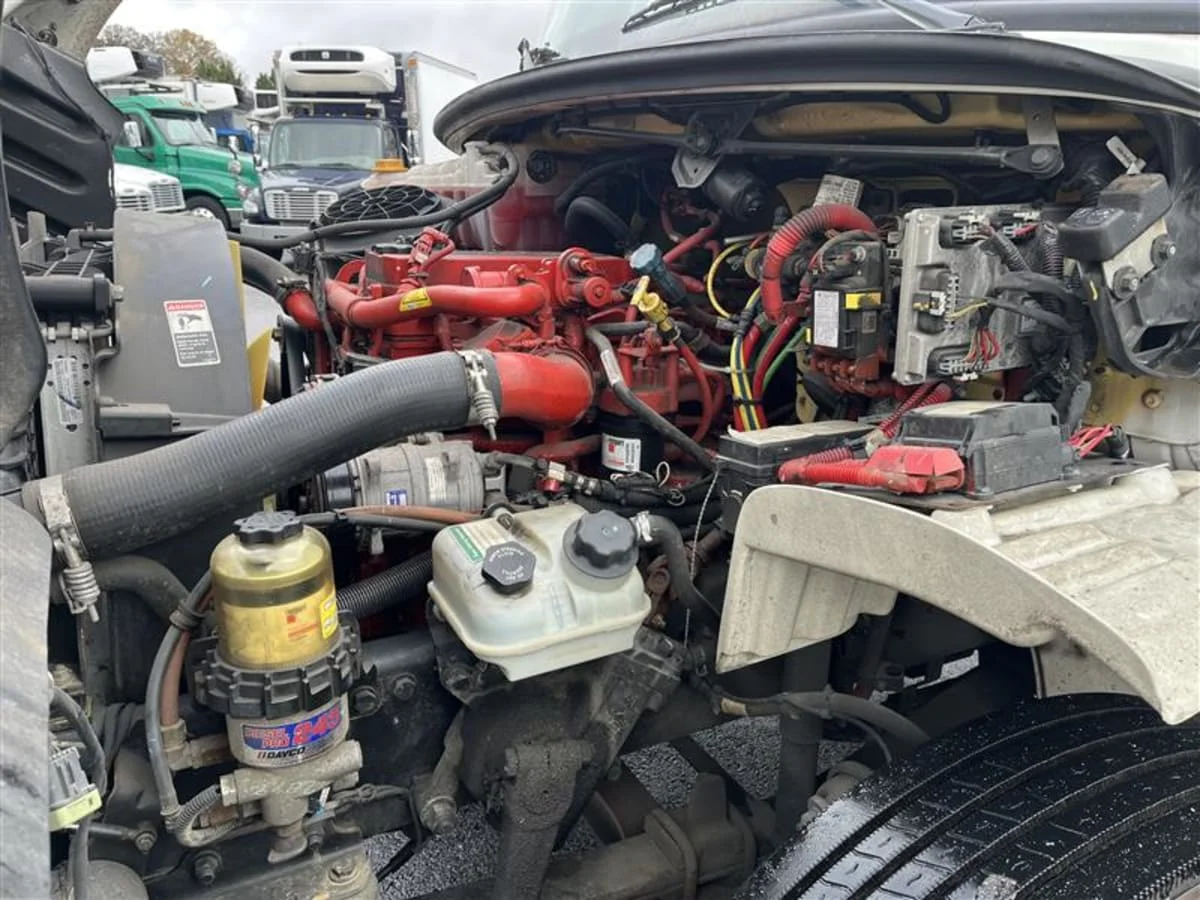 2020 Freightliner M2 106 in Beltsville, MD — photo 10