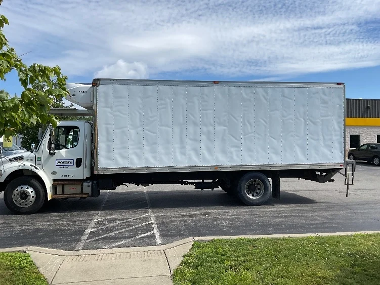2020 Freightliner eM2 in Fredonia, NY — photo 4