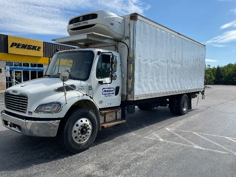 2020 Freightliner eM2 in Fredonia, NY — photo 3