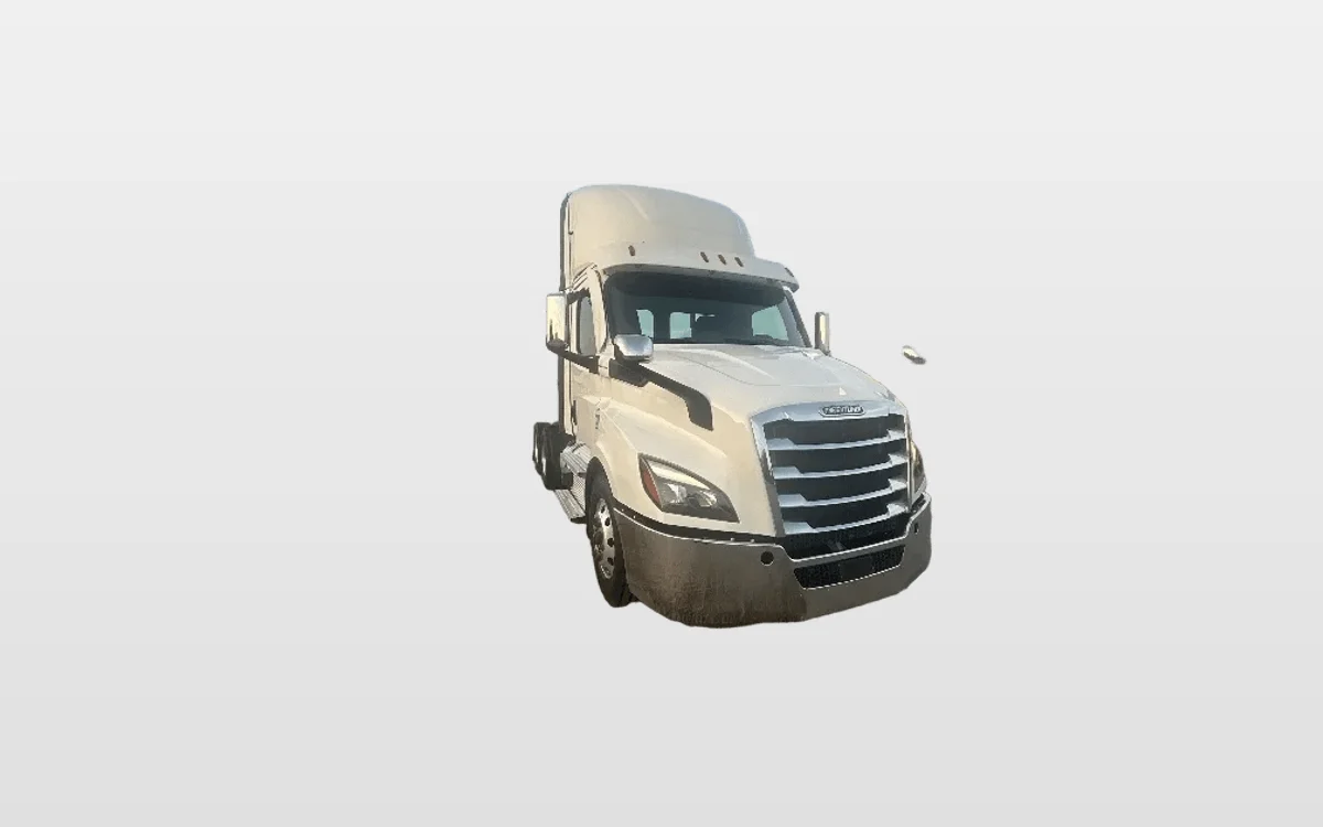 2021 Freightliner Cascadia - image 1