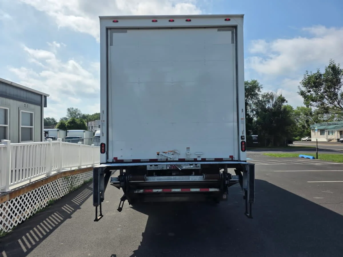 2019 Freightliner M2 106 in Bensalem, PA — photo 5