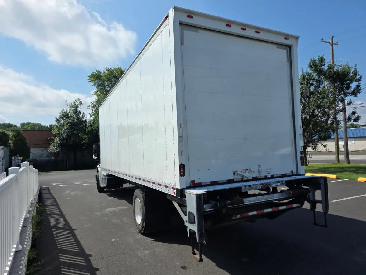 2019 Freightliner M2 106 in Bensalem, PA — photo 6
