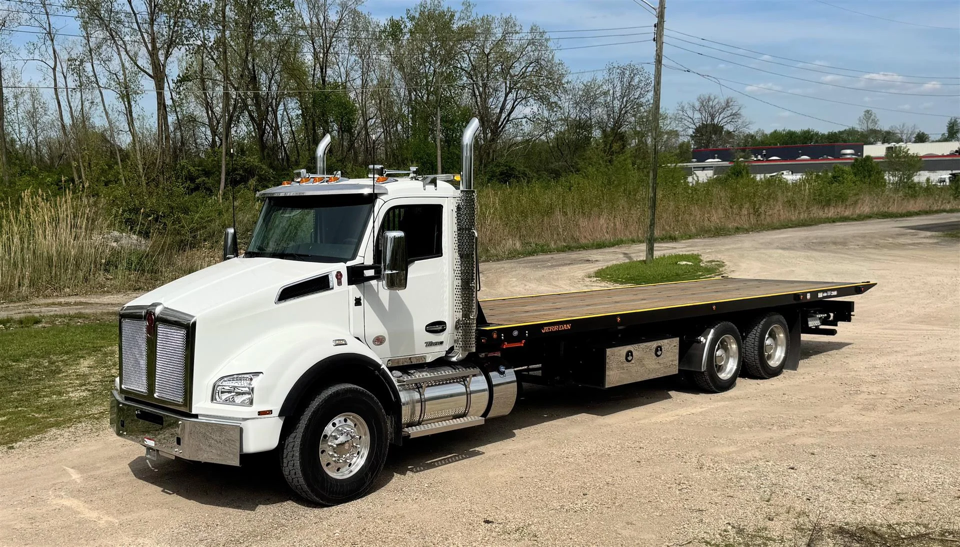 2025 Kenworth T880 in London, OH — photo 3
