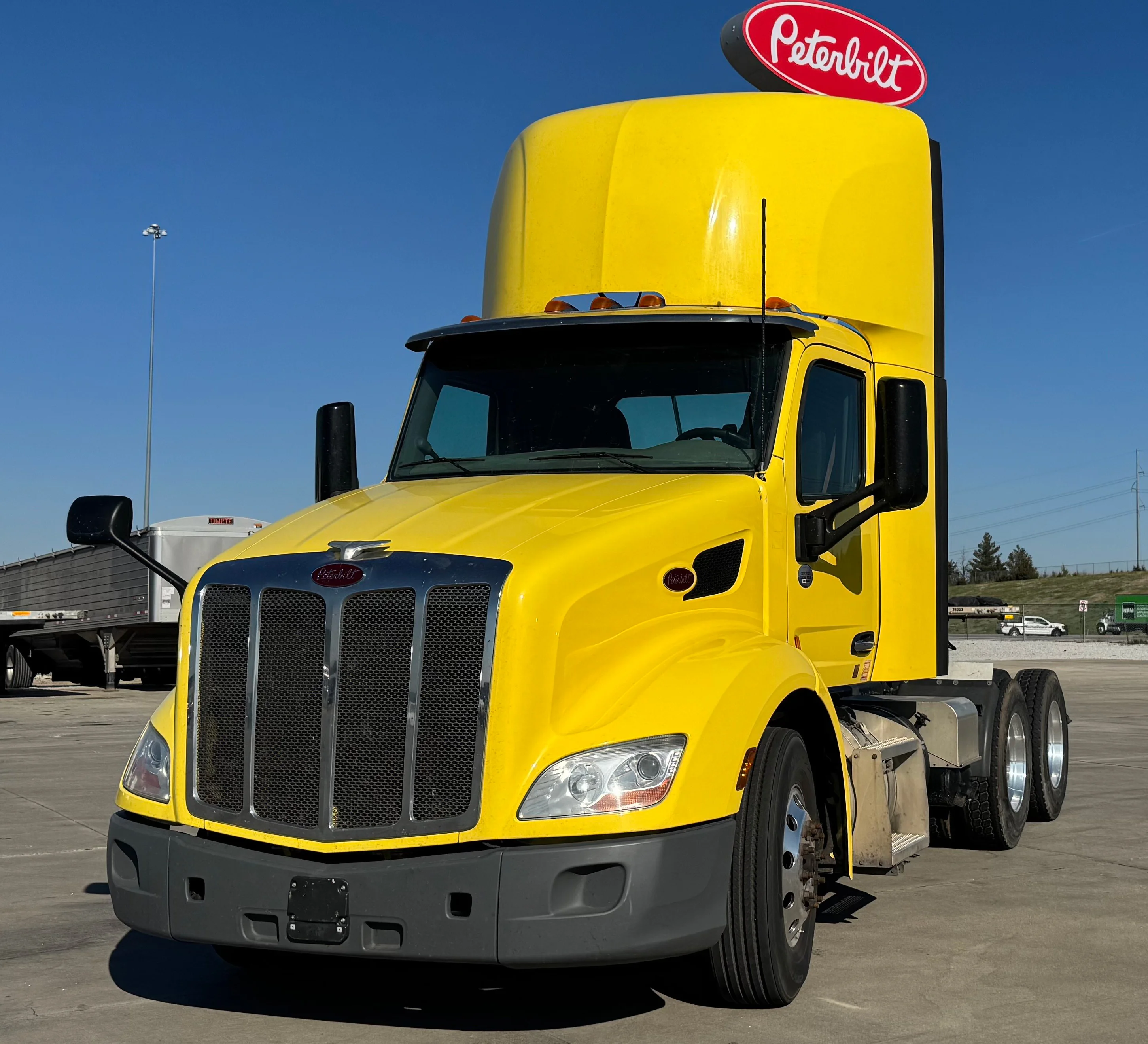 2021 Peterbilt 579 in City