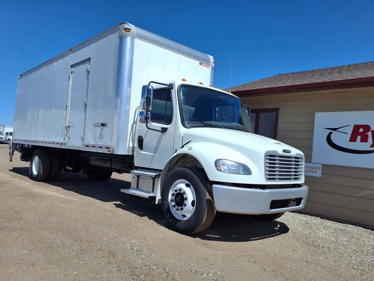2019 Freightliner M2 106 in Commerce City, CO — photo 3
