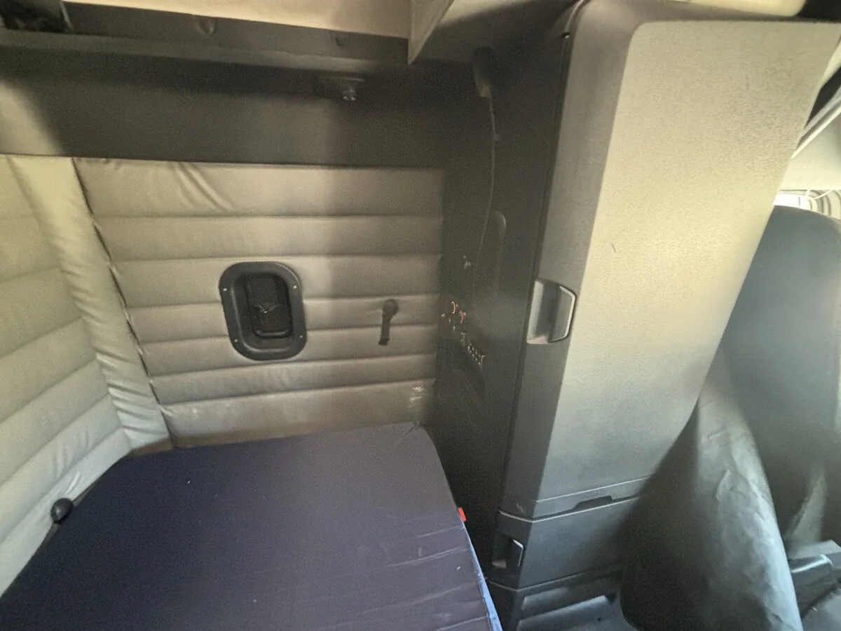 2022 Freightliner Cascadia — photo 41