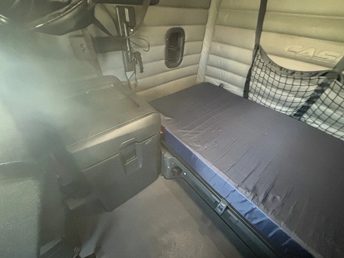 2022 Freightliner Cascadia — photo 37