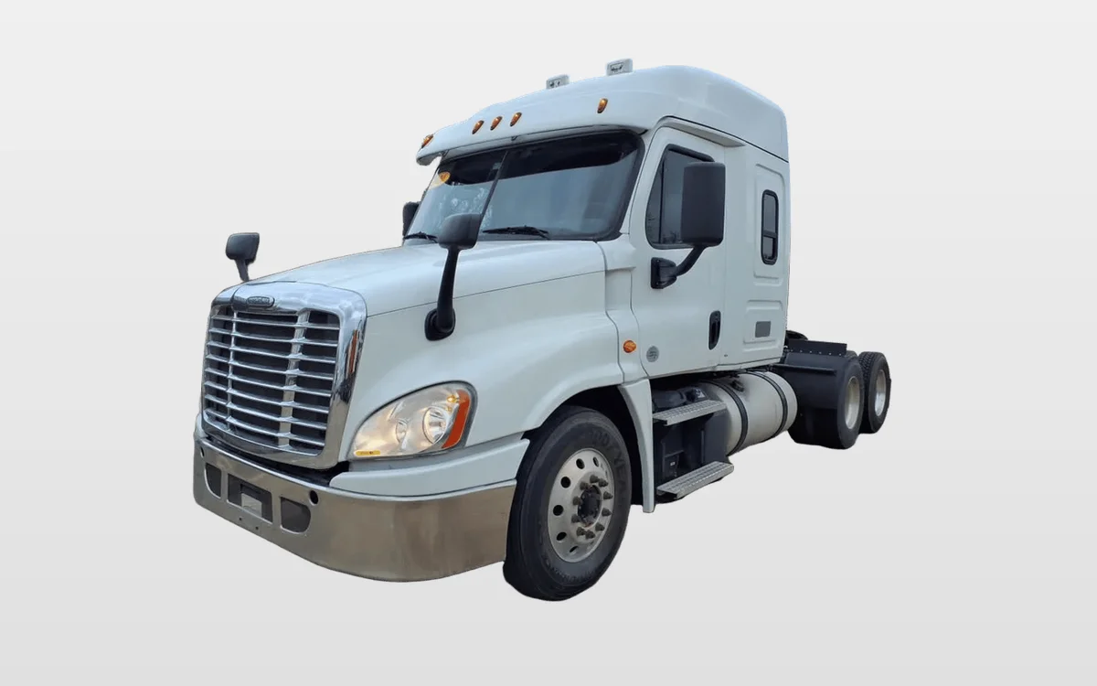 2020 Freightliner Cascadia - image 1