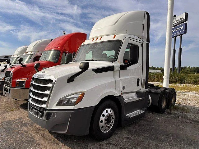 2021 Freightliner Cascadia