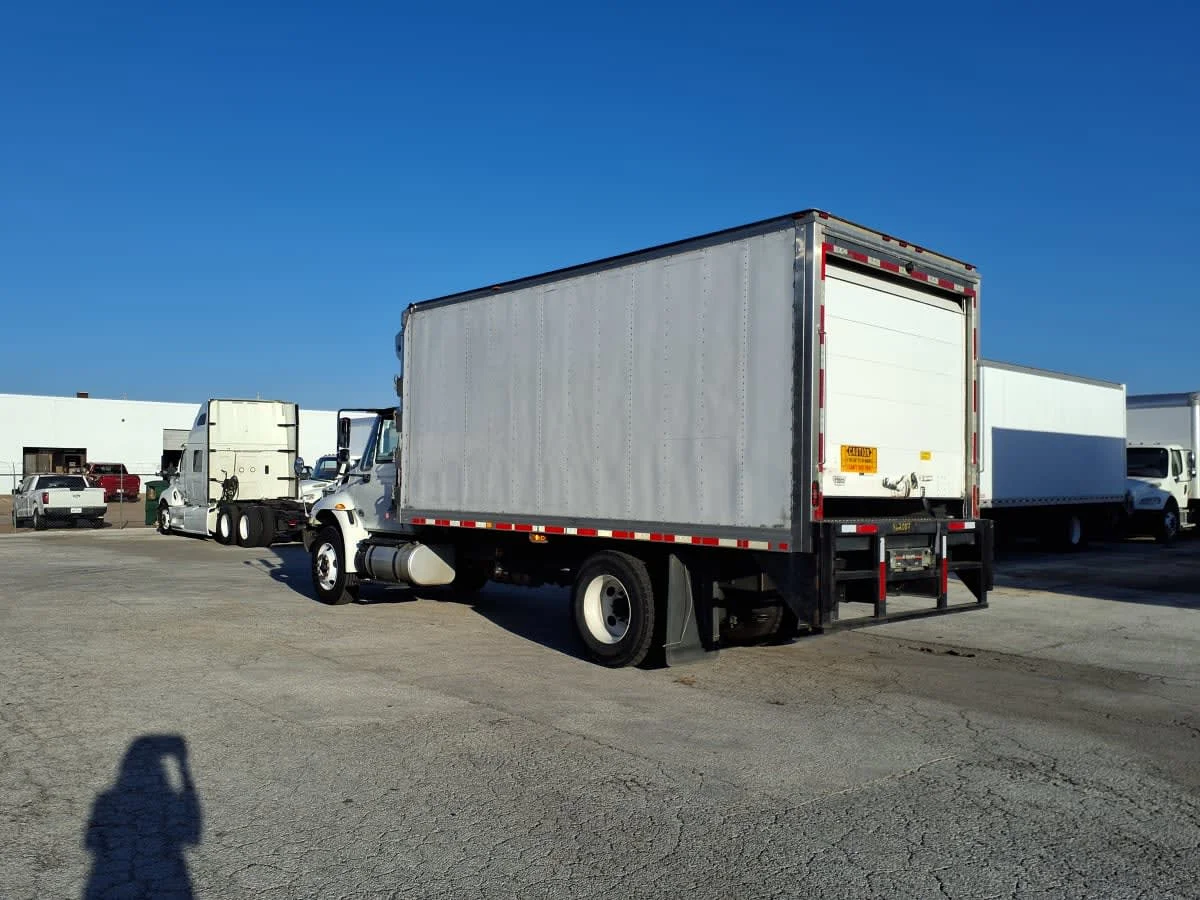 2019 International 4300 in Fort Worth, TX — photo 6
