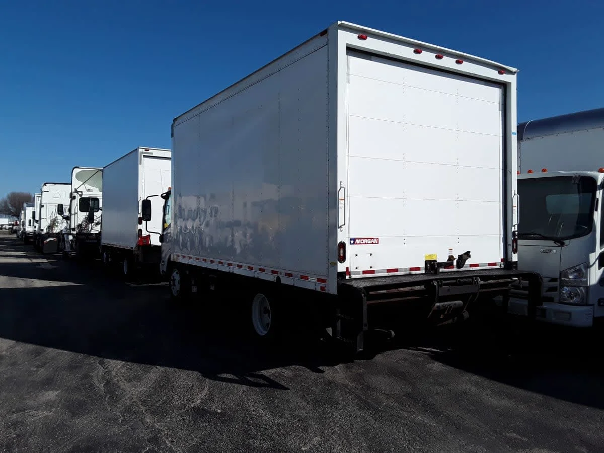 2019 Isuzu NPR - image 6