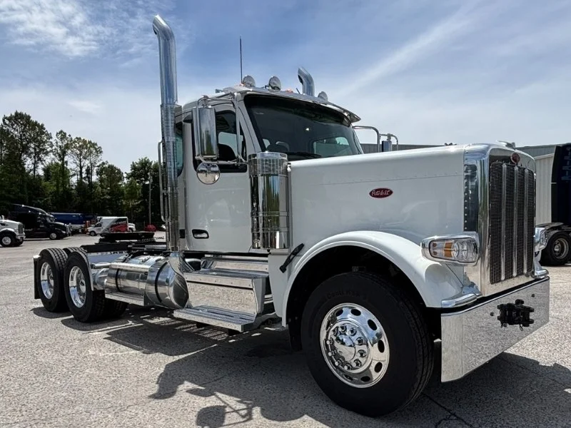 2027 Peterbilt 589 in Baltimore, MD — photo 8
