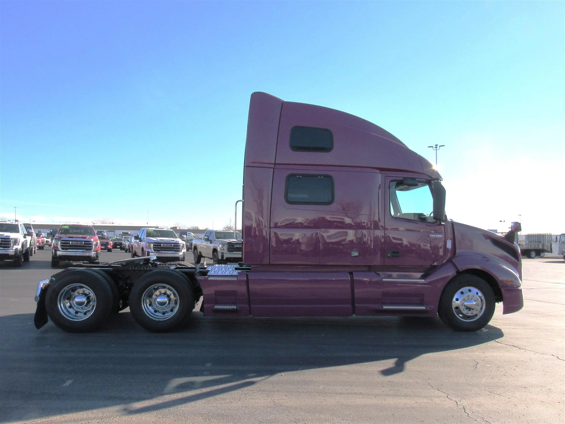 2020 Volvo VNL 860 - image 6