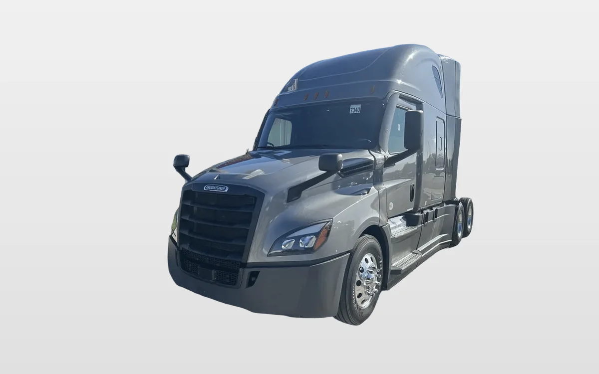 2021 Freightliner Cascadia - image 1