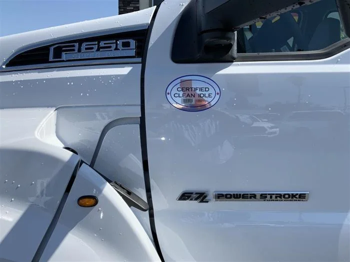 2027 Ford F-650 — photo 10