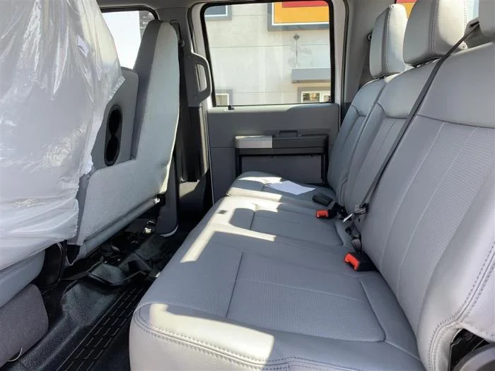 2027 Ford F-650 — photo 13
