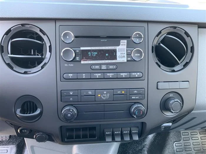 2027 Ford F-650 — photo 23