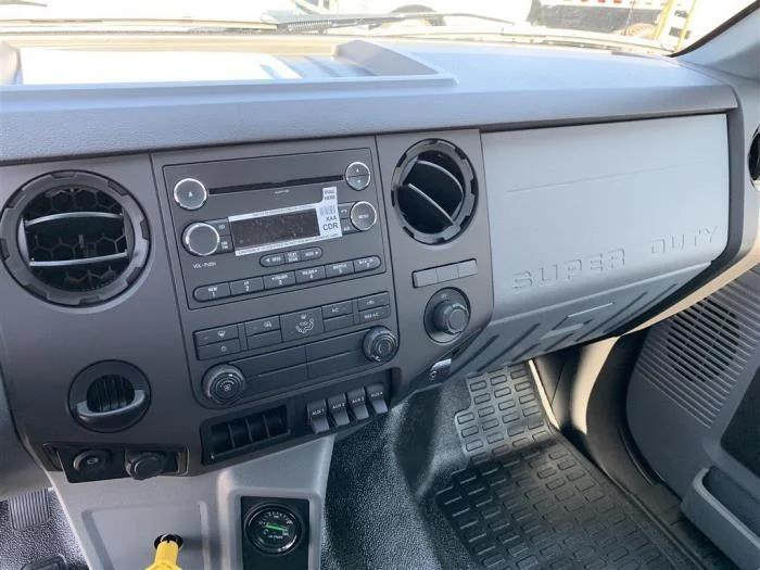 2027 Ford F-650 — photo 20