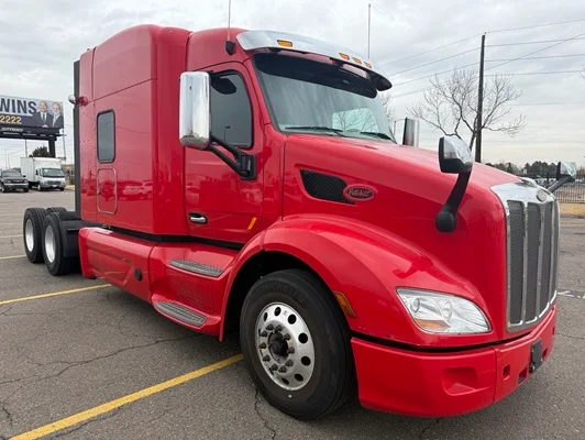 2022 Peterbilt 579 in Denver, CO