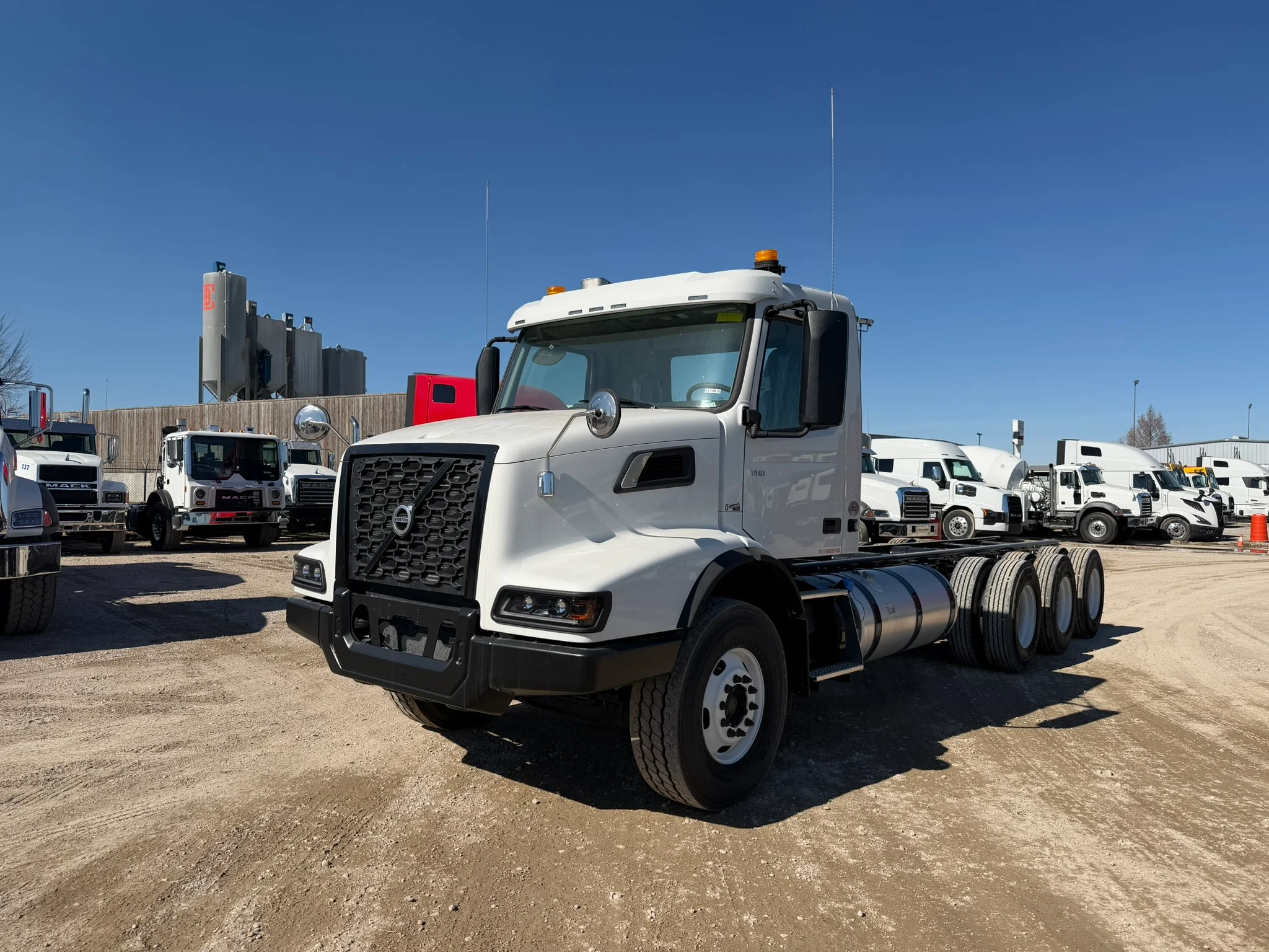 2024 Volvo VHD 300 in Fort Worth, TX