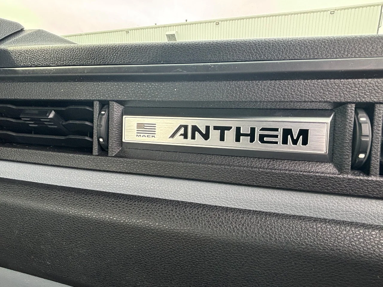 2027 Mack Anthem in Indianapolis, IN — photo 17