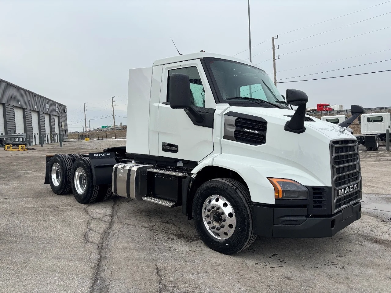 2027 Mack Anthem in Indianapolis, IN — photo 4