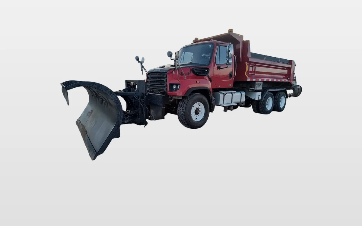 2012 Freightliner 114SD - image 1