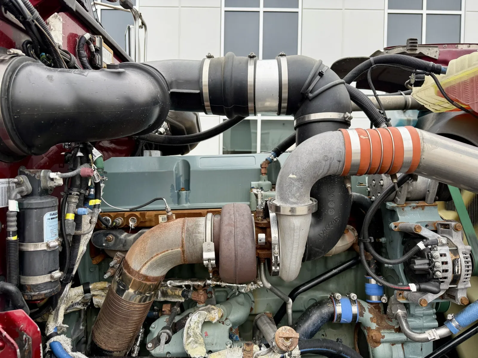 2017 Peterbilt 389 - image 13