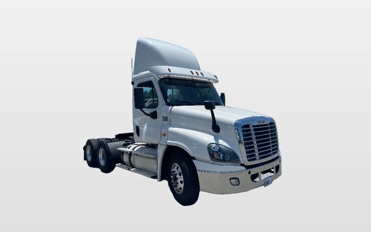 2017 Freightliner - image 1
