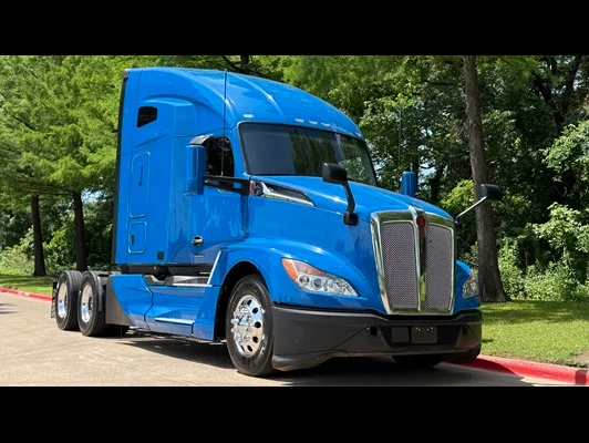 2023 Kenworth T680 in Dallas, TX